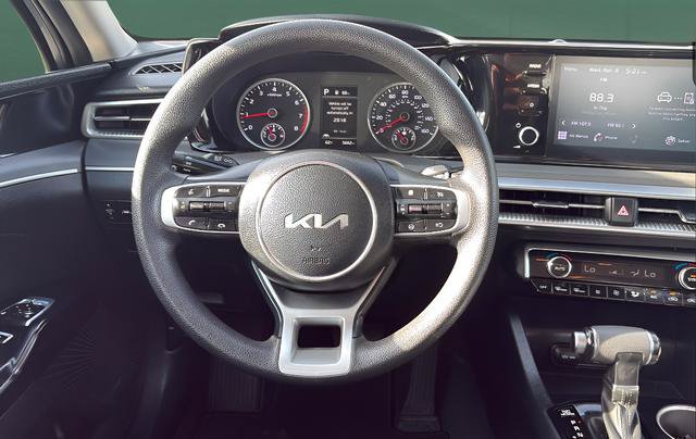 Used 2023 Kia K5 LXS FWD image 16
