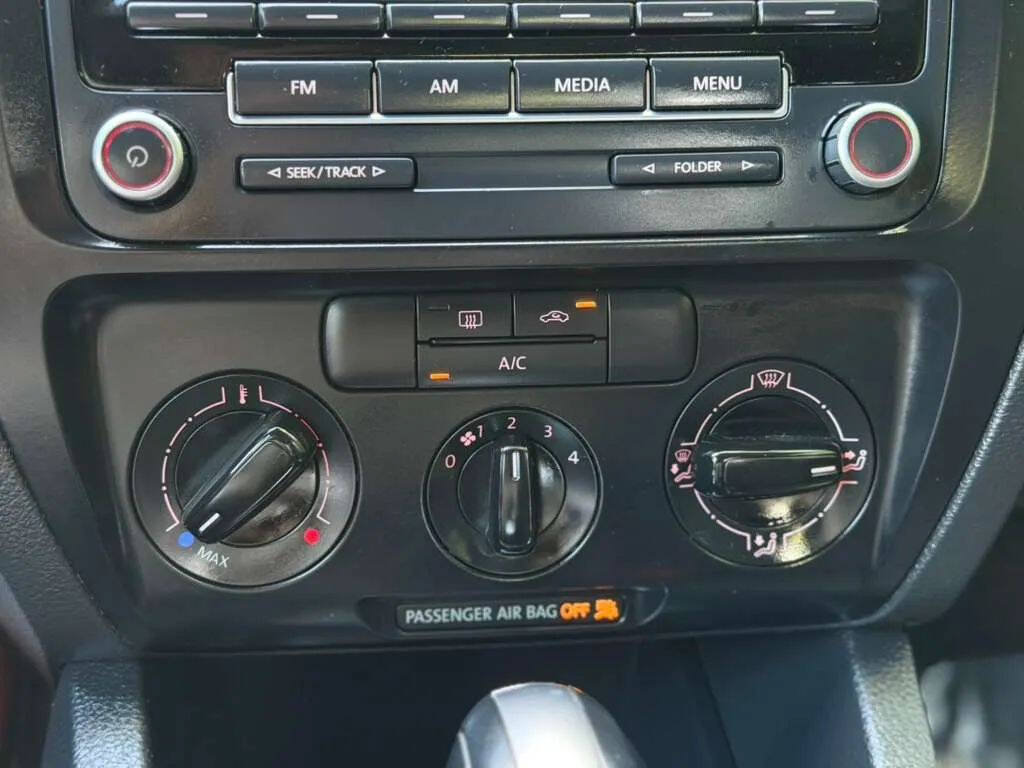 Used 2013 Volkswagen Jetta S FWD image 8
