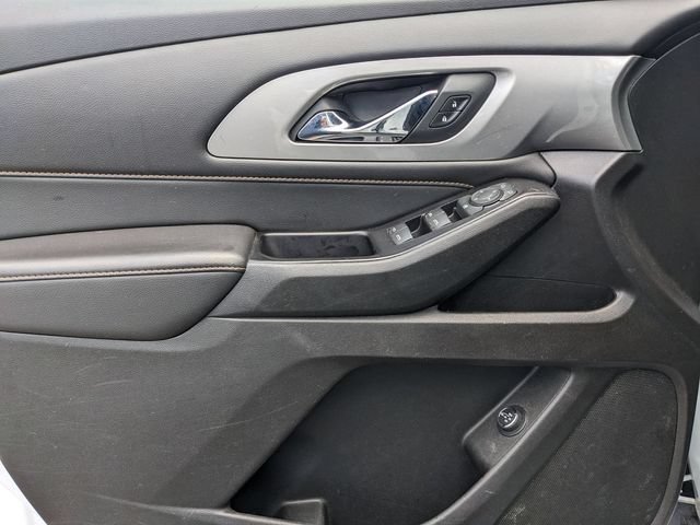 Used 2019 Chevrolet Traverse LT FWD image 14