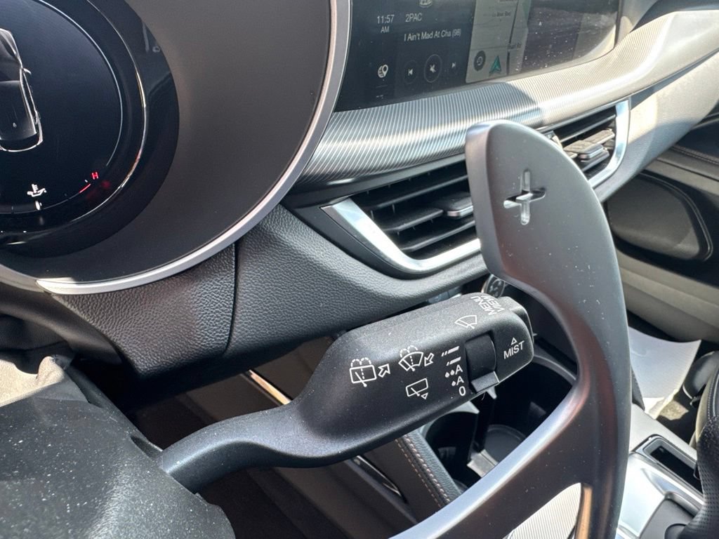 New 2025 Alfa Romeo Stelvio Sprint AWD/4WD image 39