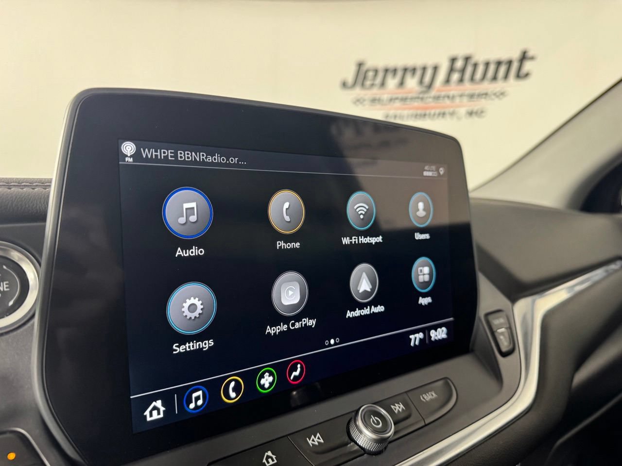 Used 2025 Chevrolet Blazer LT AWD/4WD image 17