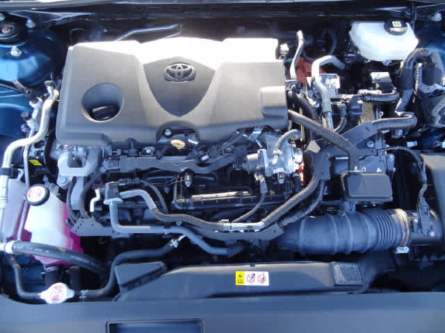 Used 2025 Toyota Camry LE FWD image 31