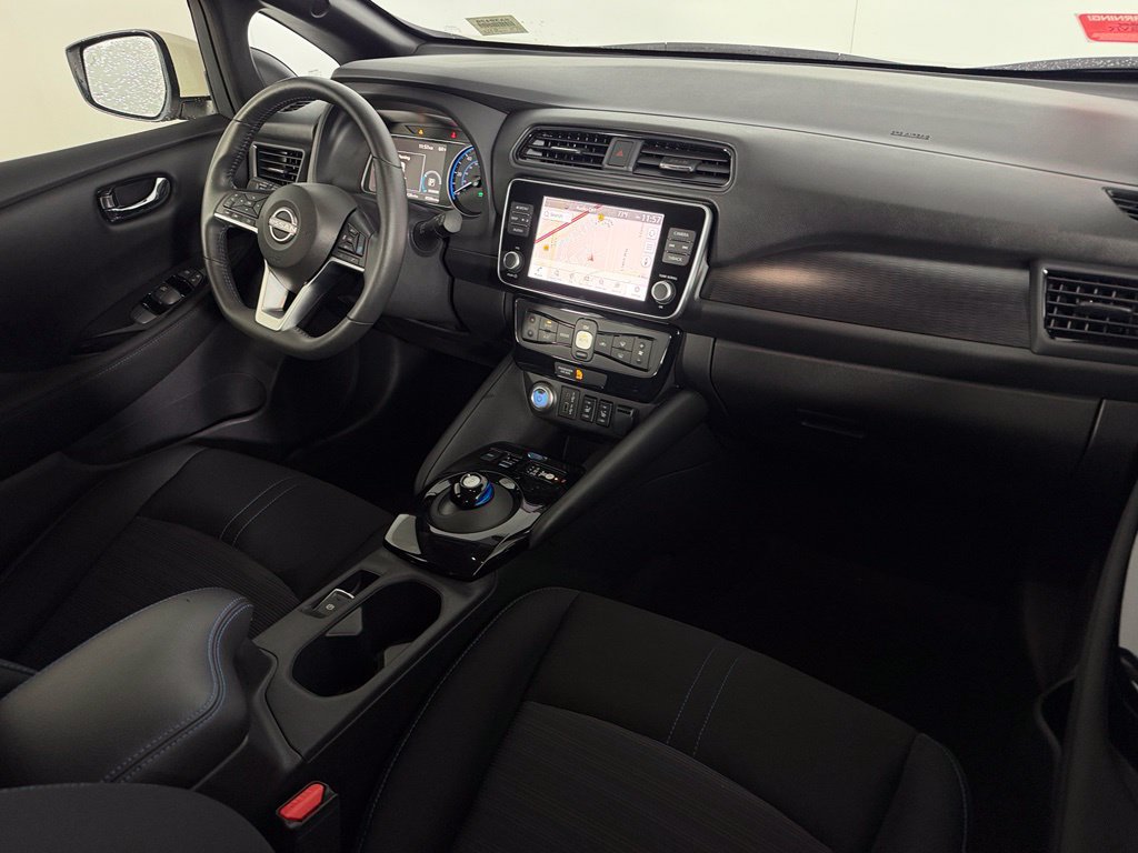 Used 2025 Nissan Leaf SV Plus FWD image 14