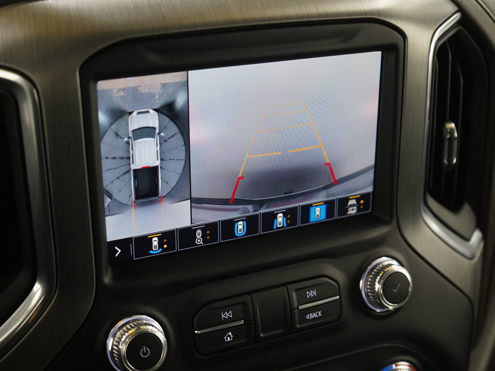 Used 2021 GMC Sierra 2500 Denali w/ Denali Ultimate Package image 26