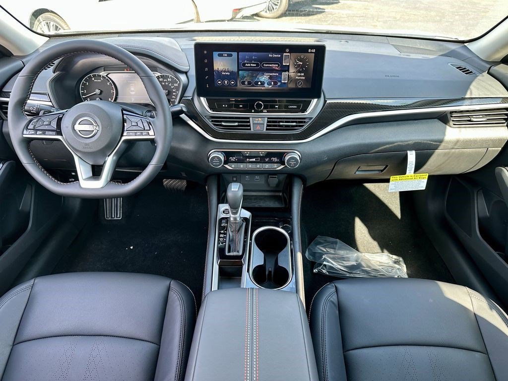 Certified 2025 Nissan Altima 2.5 SR w/ SR Premium Package FWD image 19