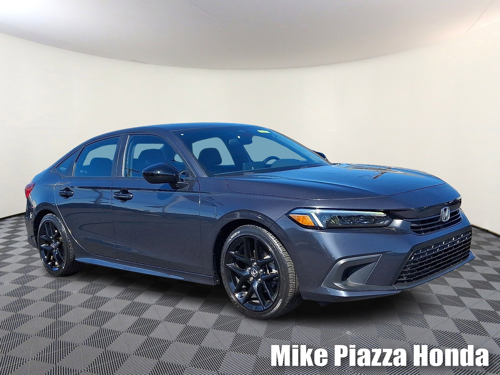 Used 2023 Honda Civic Sport image 1