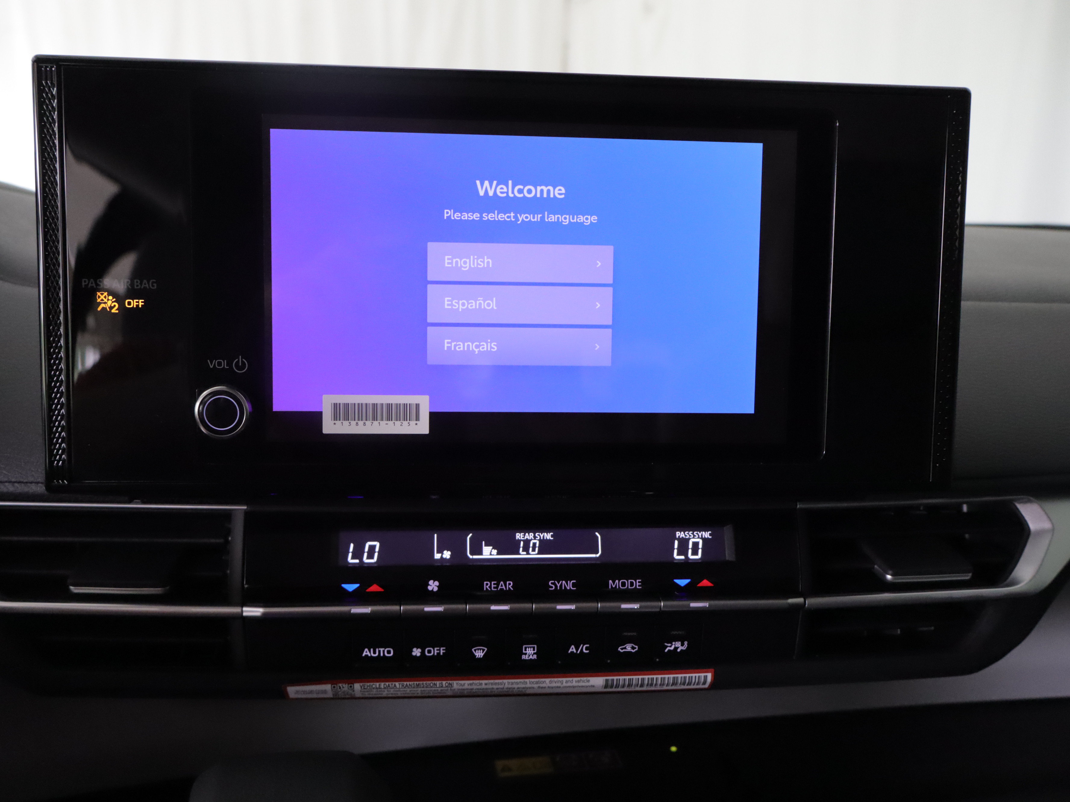 Used 2026 Toyota Sienna LE FWD image 14