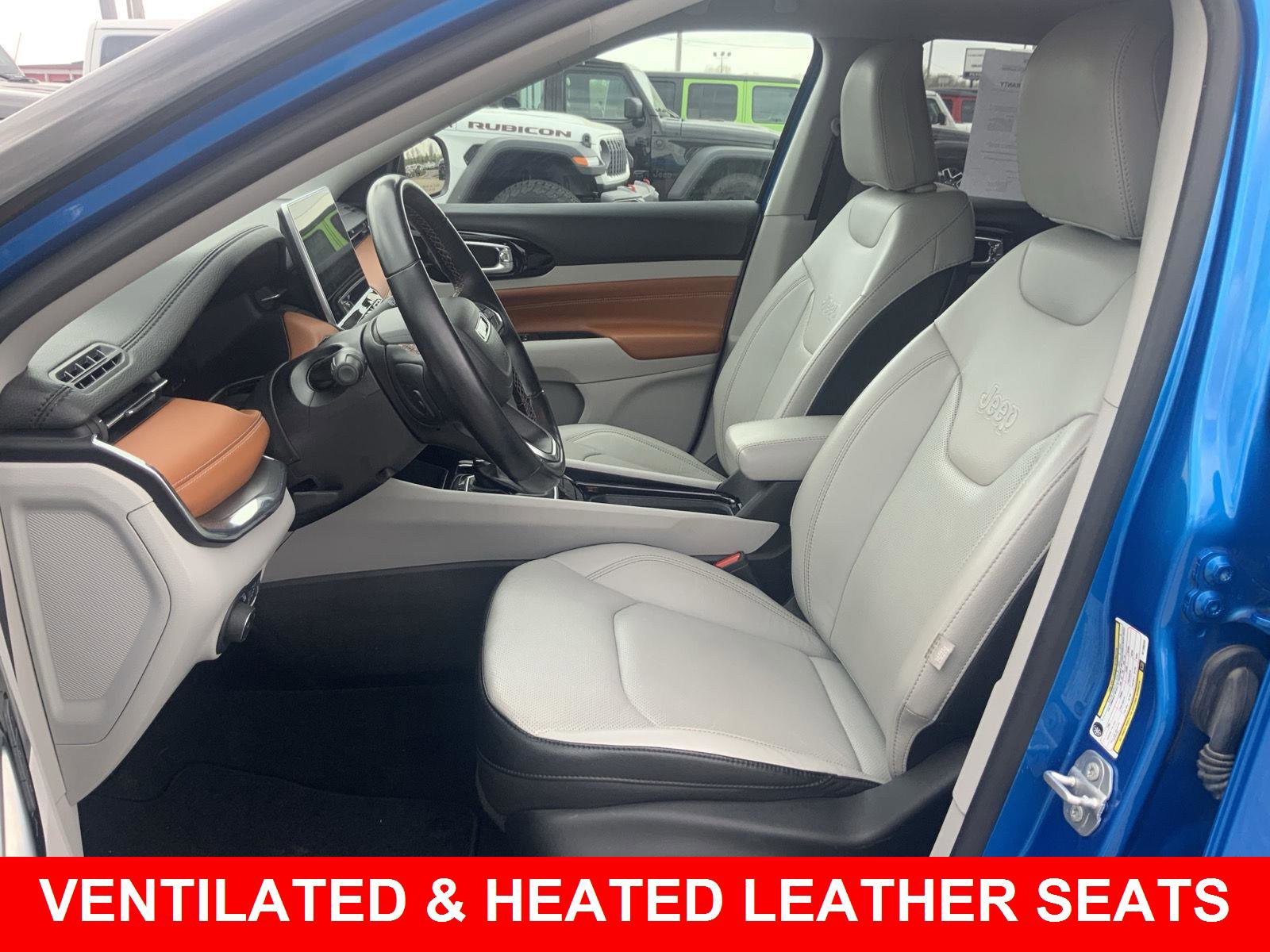 Used 2022 Jeep Compass Limited w/ Elite Group image 5