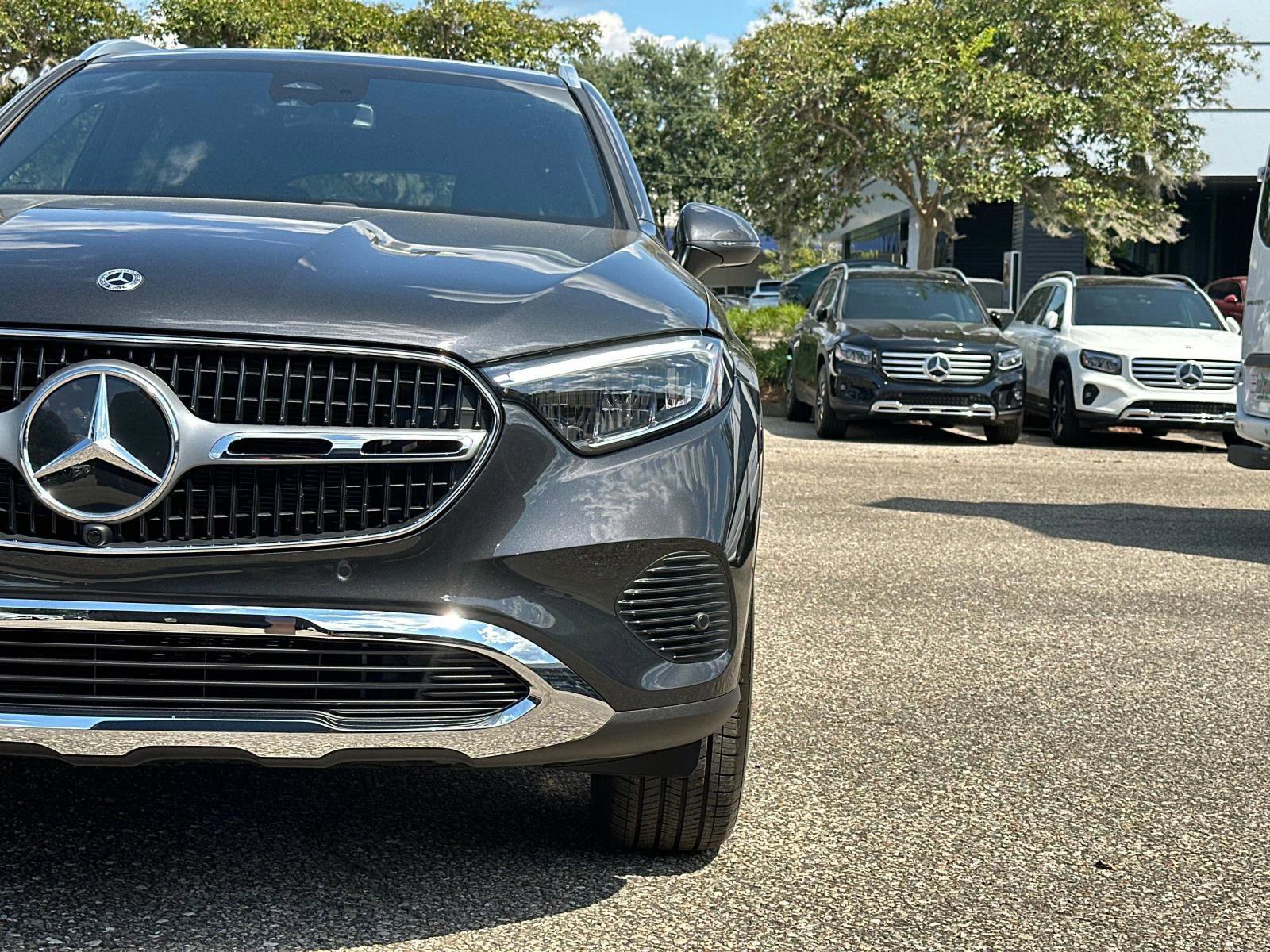 New 2026 Mercedes-Benz GLC 350e 4MATIC image 9