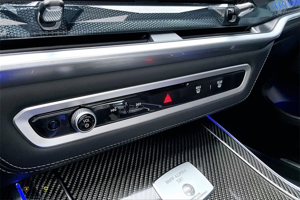 Used 2026 BMW ALPINA XB7 ALPINA XB7 image 30
