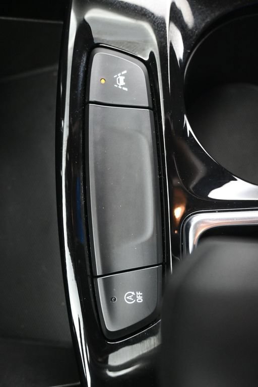 Certified 2026 Chevrolet Trax LT FWD image 21