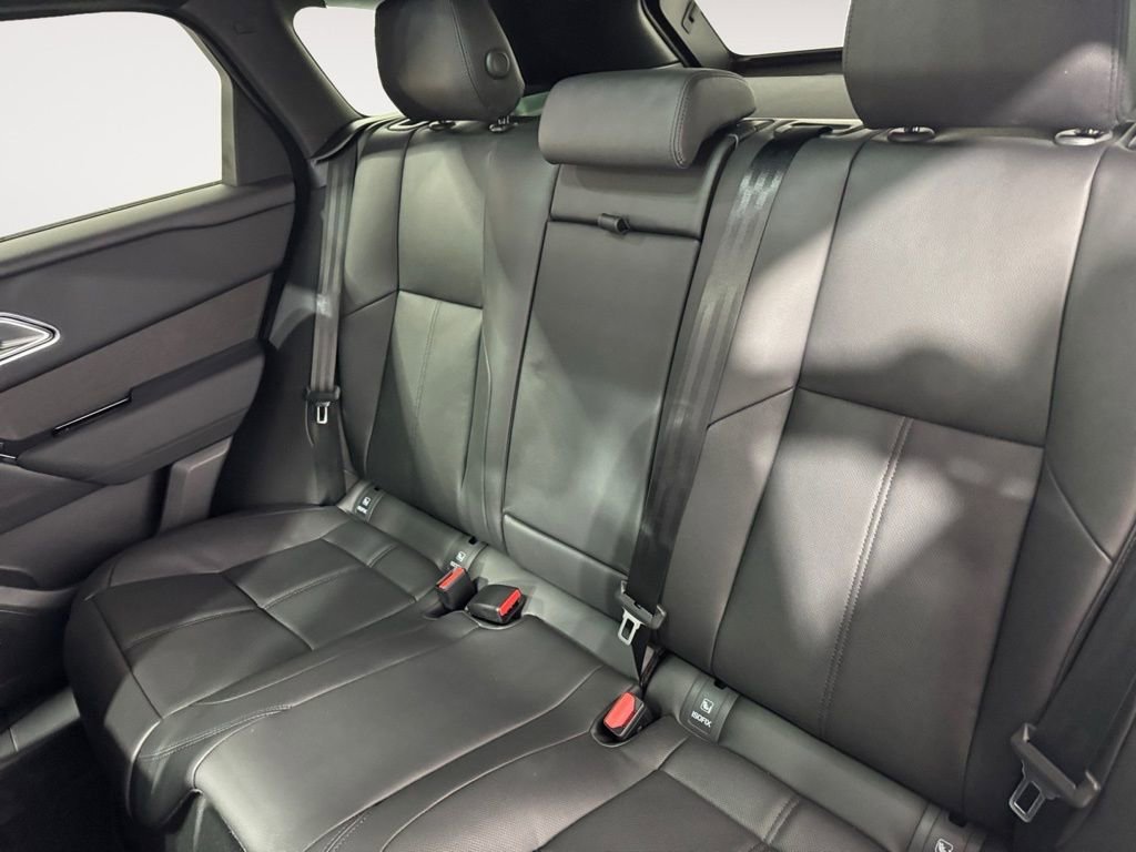 New 2026 Land Rover Range Rover Velar Dynamic SE image 13