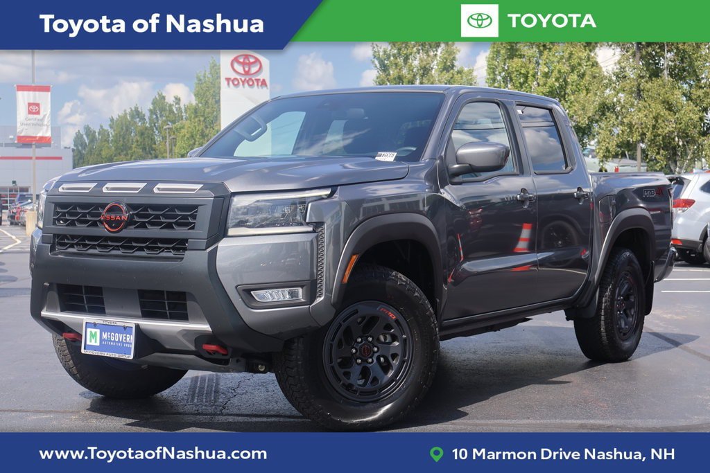Used 2026 Nissan Frontier PRO-4X AWD/4WD image 1