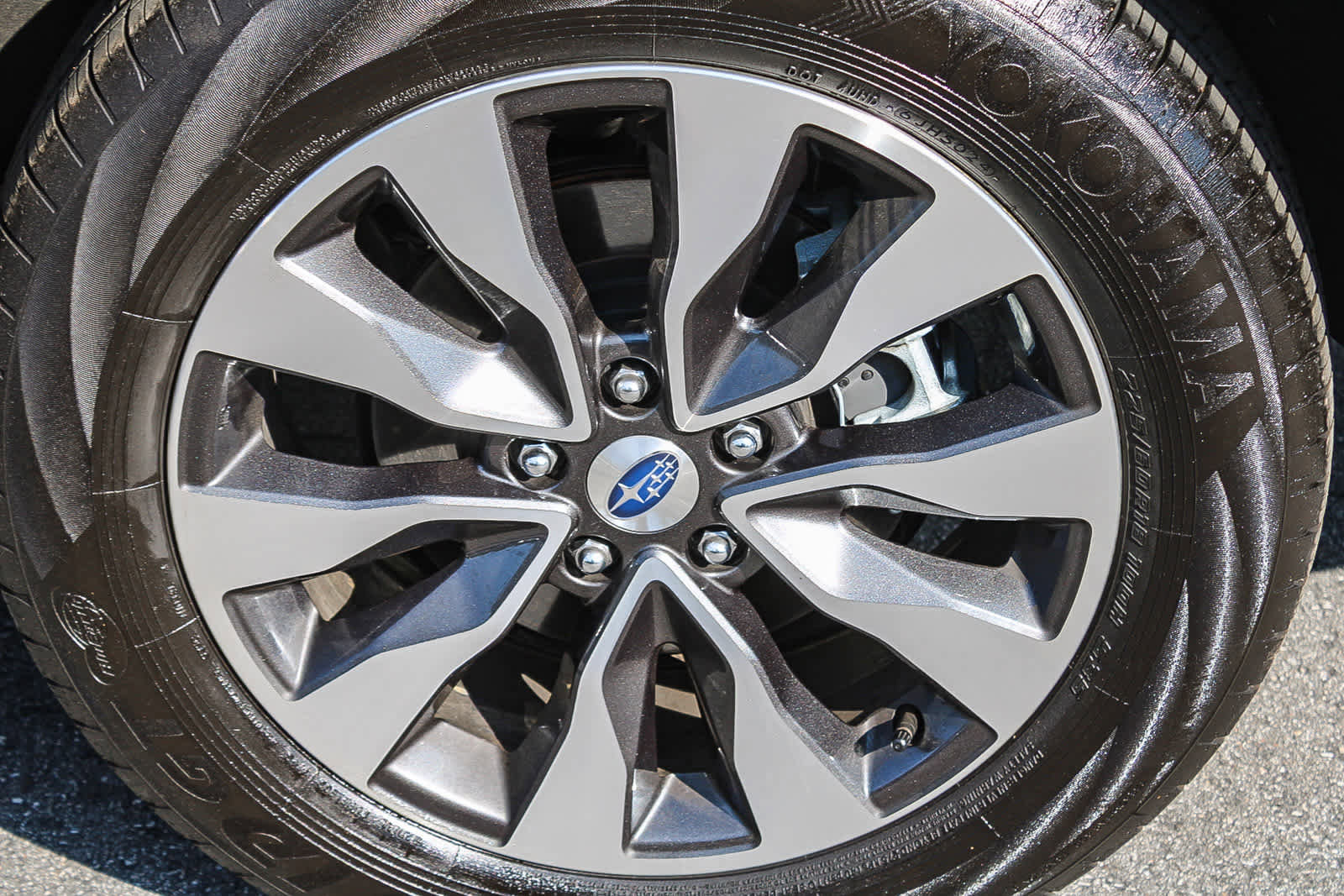 Certified 2025 Subaru Outback Touring w/ Tech Package 2 image 11