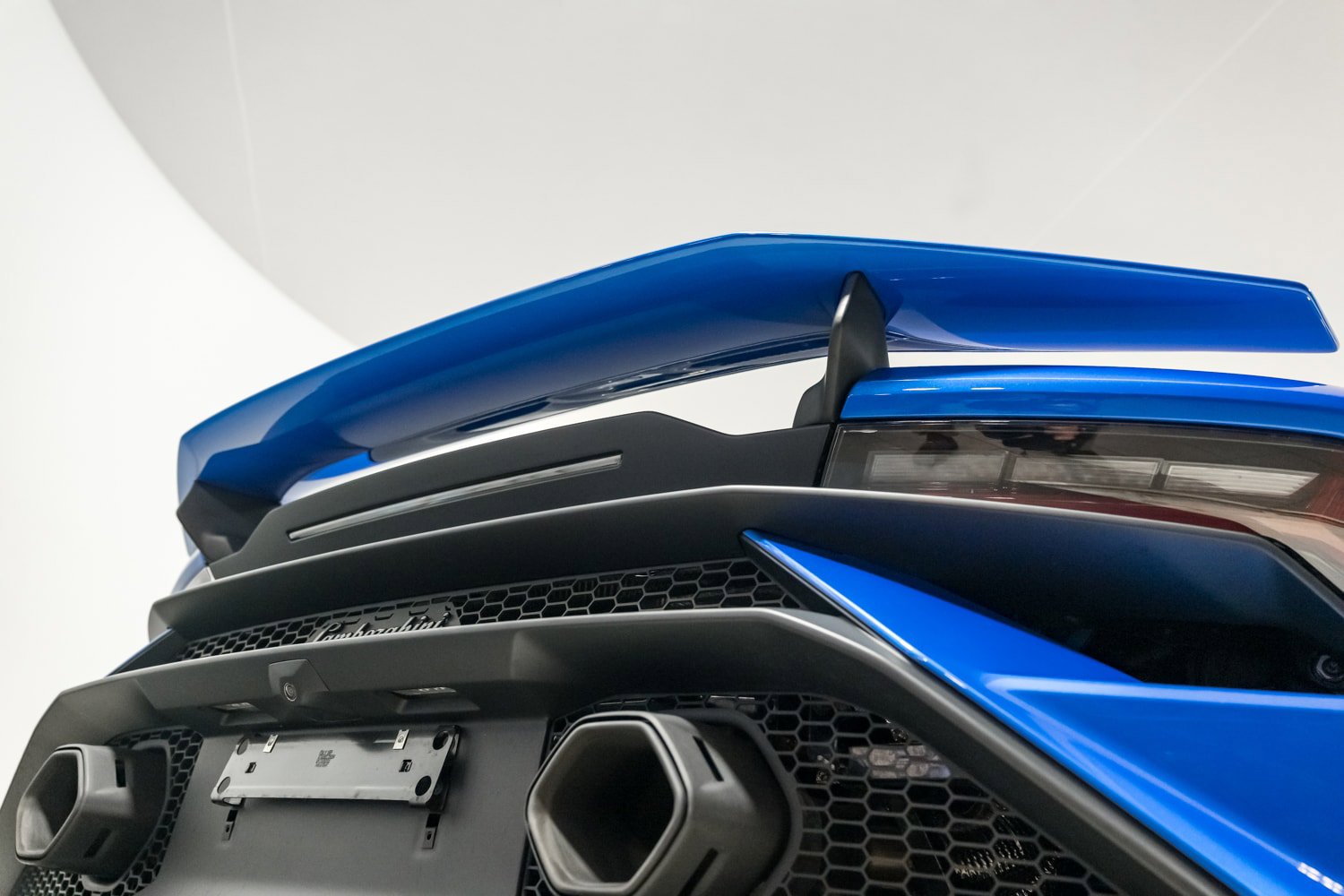 Used 2023 Lamborghini Huracan Tecnica image 55