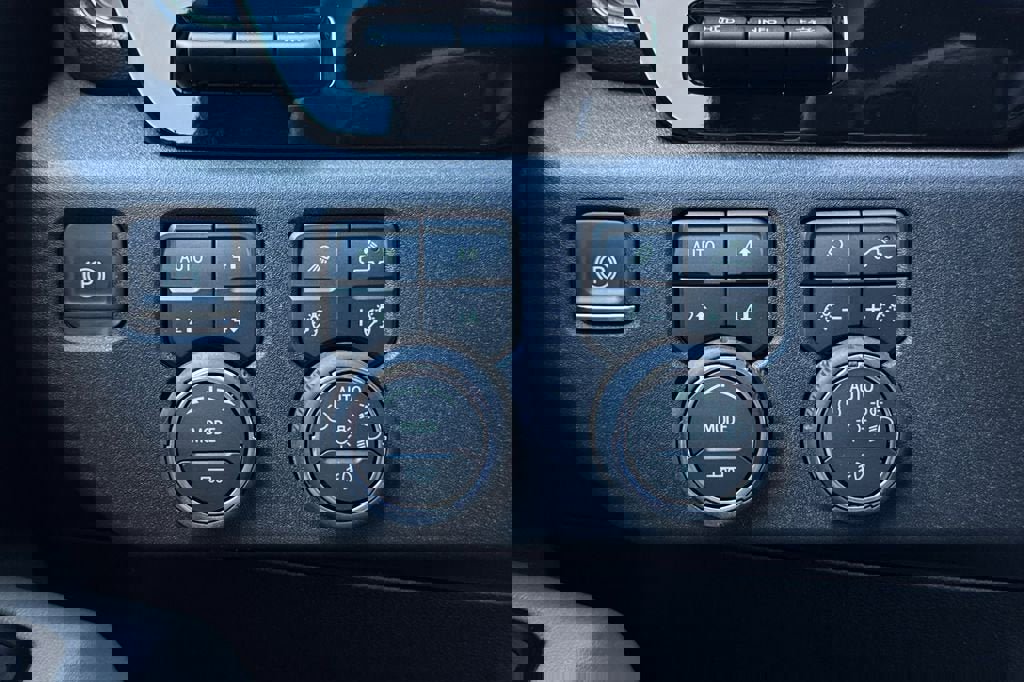 New 2026 Chevrolet Silverado 2500 ZR2 image 27