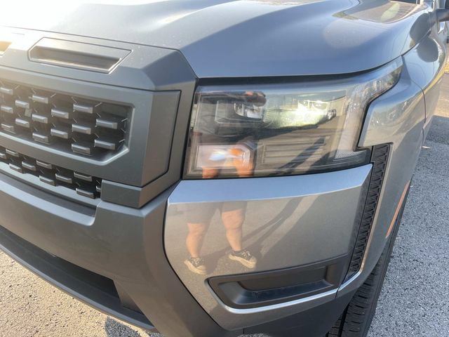 New 2027 Nissan Frontier S w/ Tow Package RWD image 9