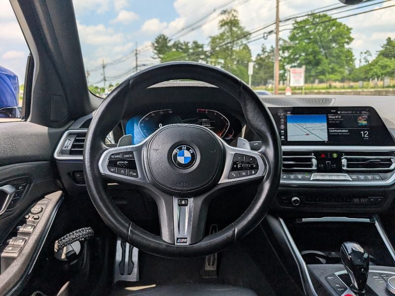 Used 2021 BMW 330i xDrive Sedan w/ M Sport Package AWD/4WD image 31