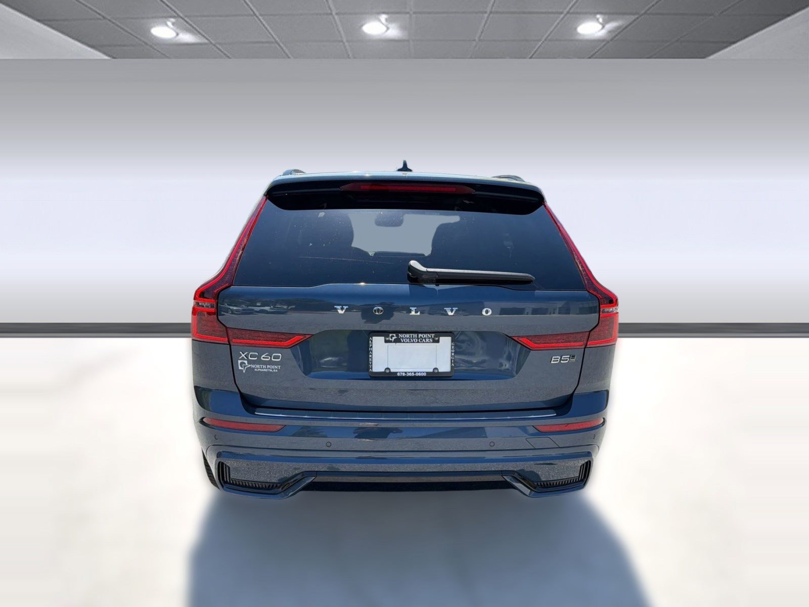 New 2026 Volvo XC60 B5 Plus w/ Climate Package AWD/4WD image 10