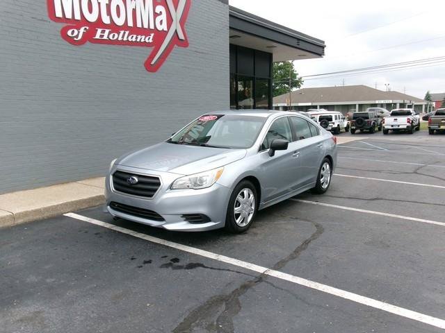 Used 2015 Subaru Legacy 2.5i AWD/4WD image 2