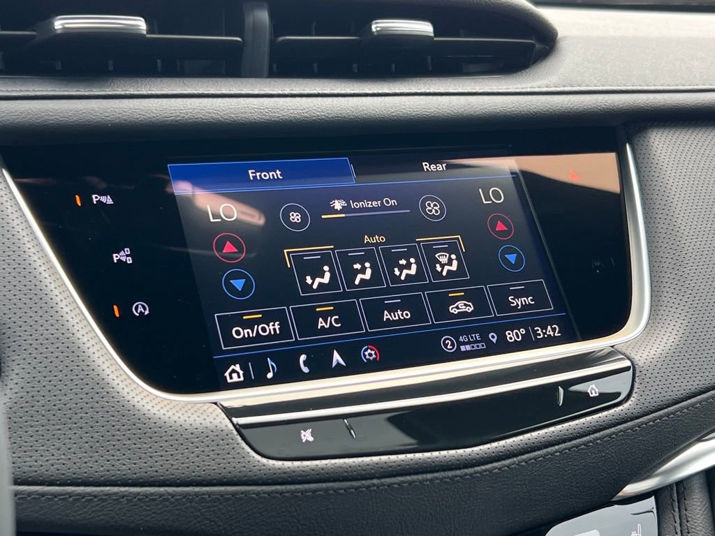 Used 2025 Cadillac XT5 Premium Luxury w/ Technology Package image 42