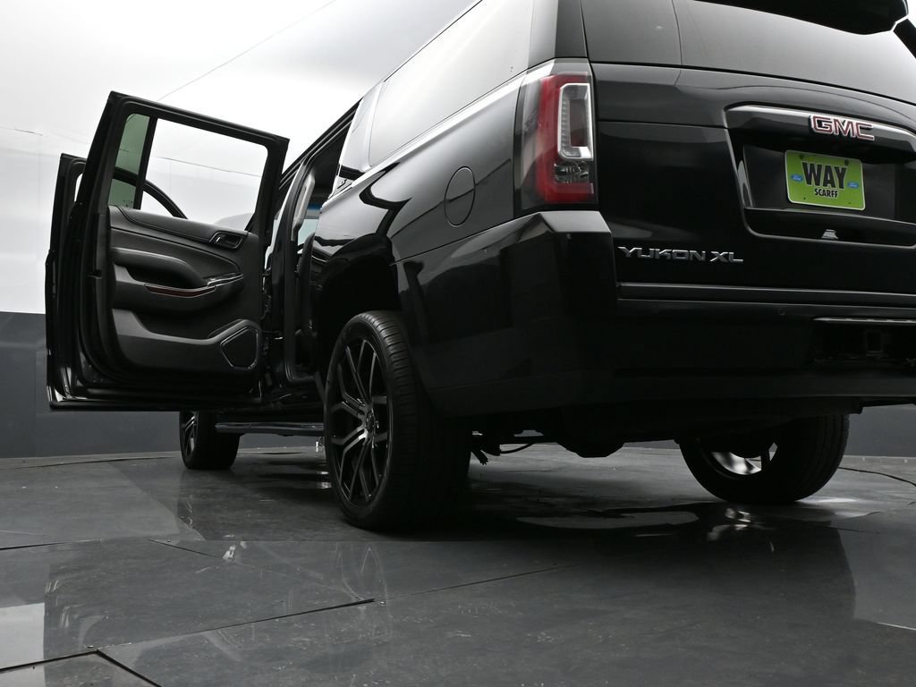 Used 2019 GMC Yukon XL SLT AWD/4WD image 38