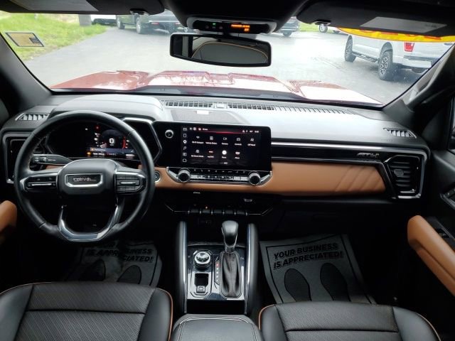 Used 2023 GMC Canyon AT4 w/ AT4 Premium Package AWD/4WD image 16