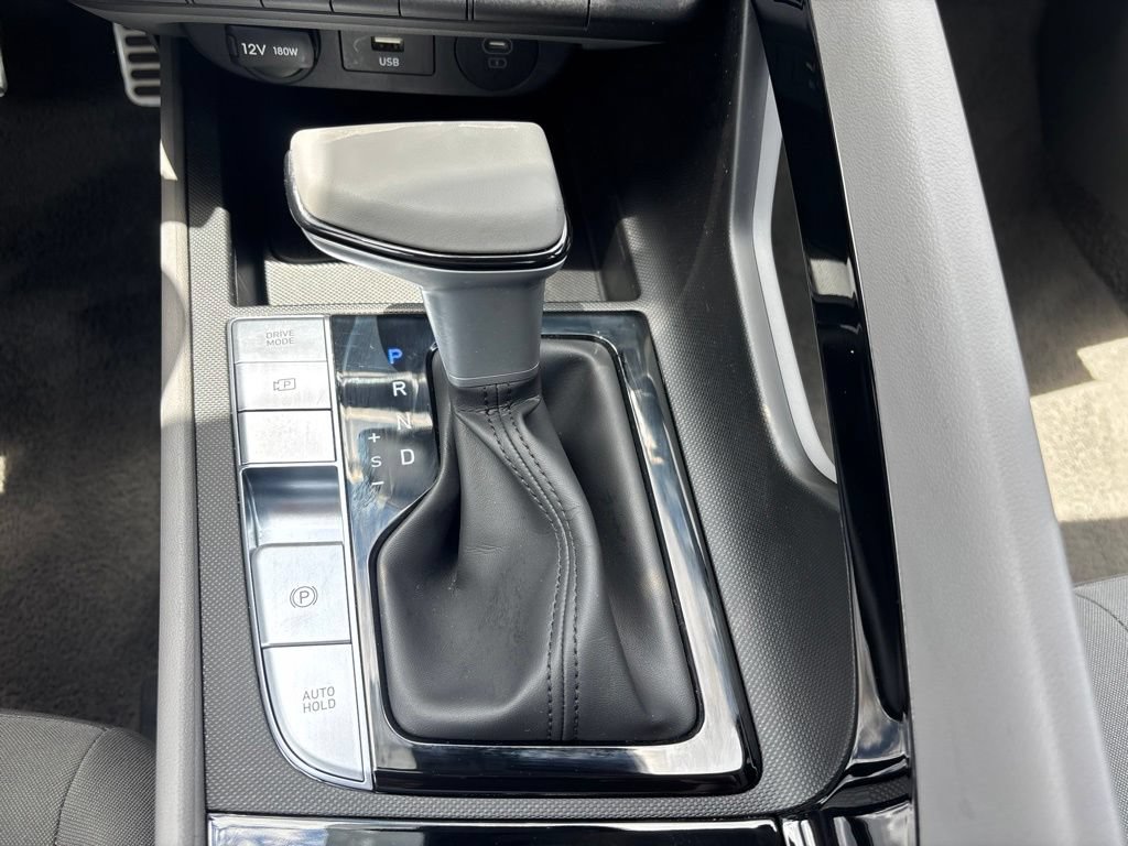 Certified 2026 Hyundai Elantra SEL Sport Premium FWD image 29