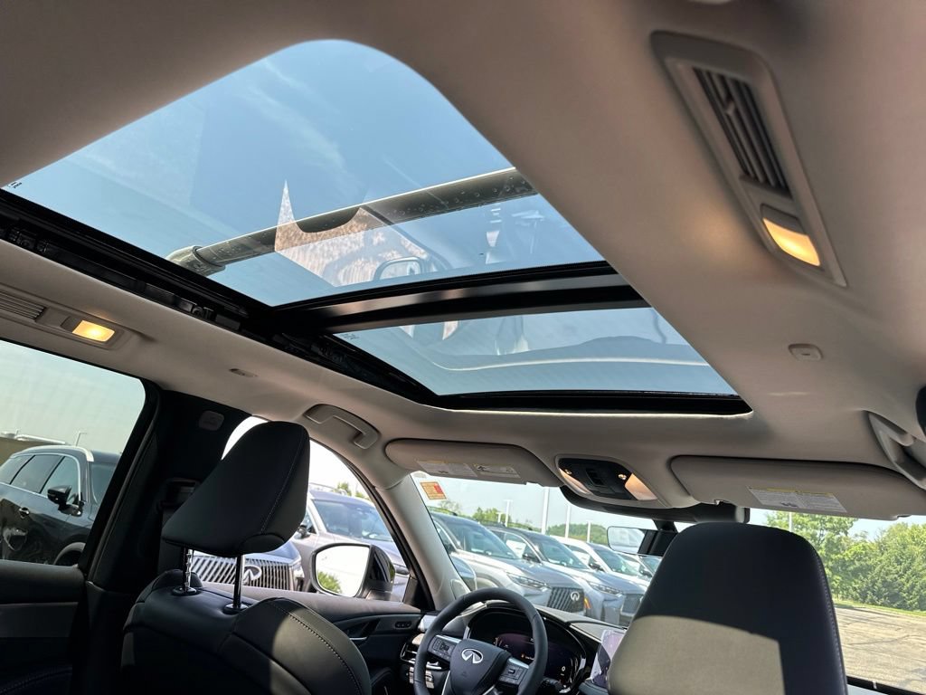 New 2027 INFINITI QX60 Luxe w/ Family Package AWD/4WD image 20
