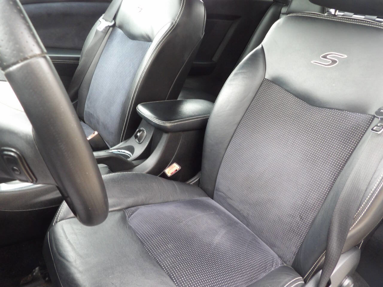 Used 2012 Chrysler 200 S image 27