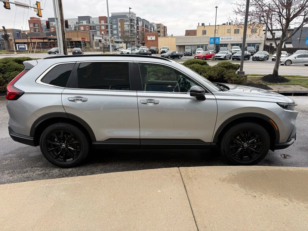 Used 2023 Honda CR-V Sport image 4