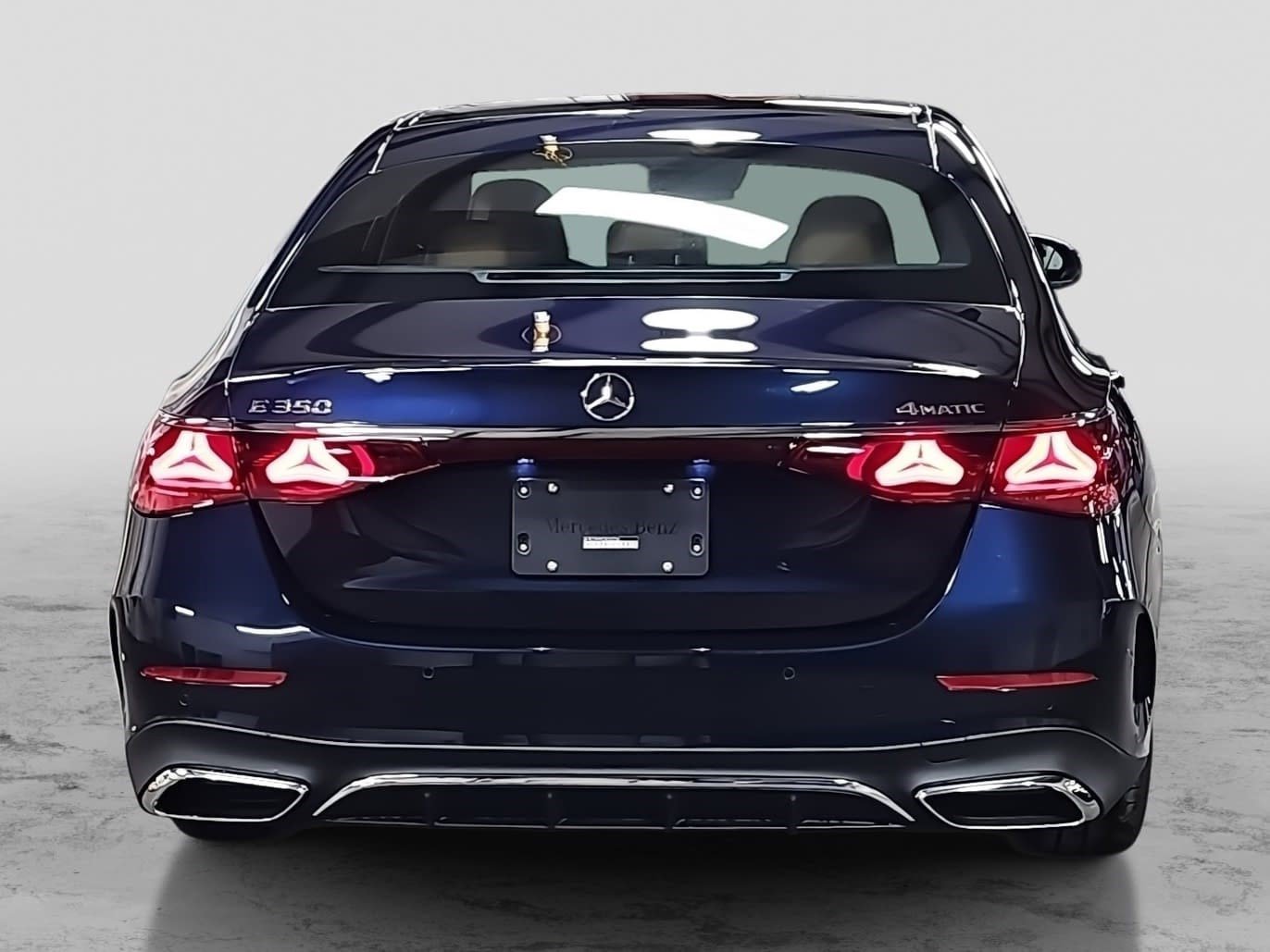 New 2026 Mercedes-Benz E 350 4MATIC Sedan image 6