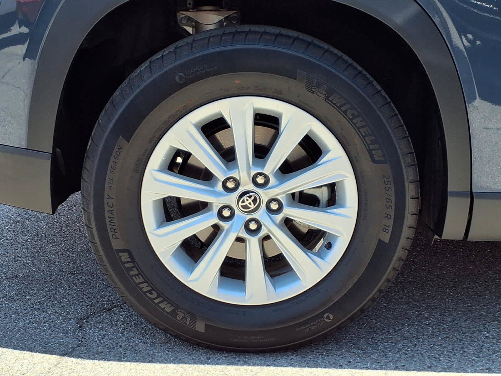 Certified 2024 Toyota Grand Highlander FWD image 7