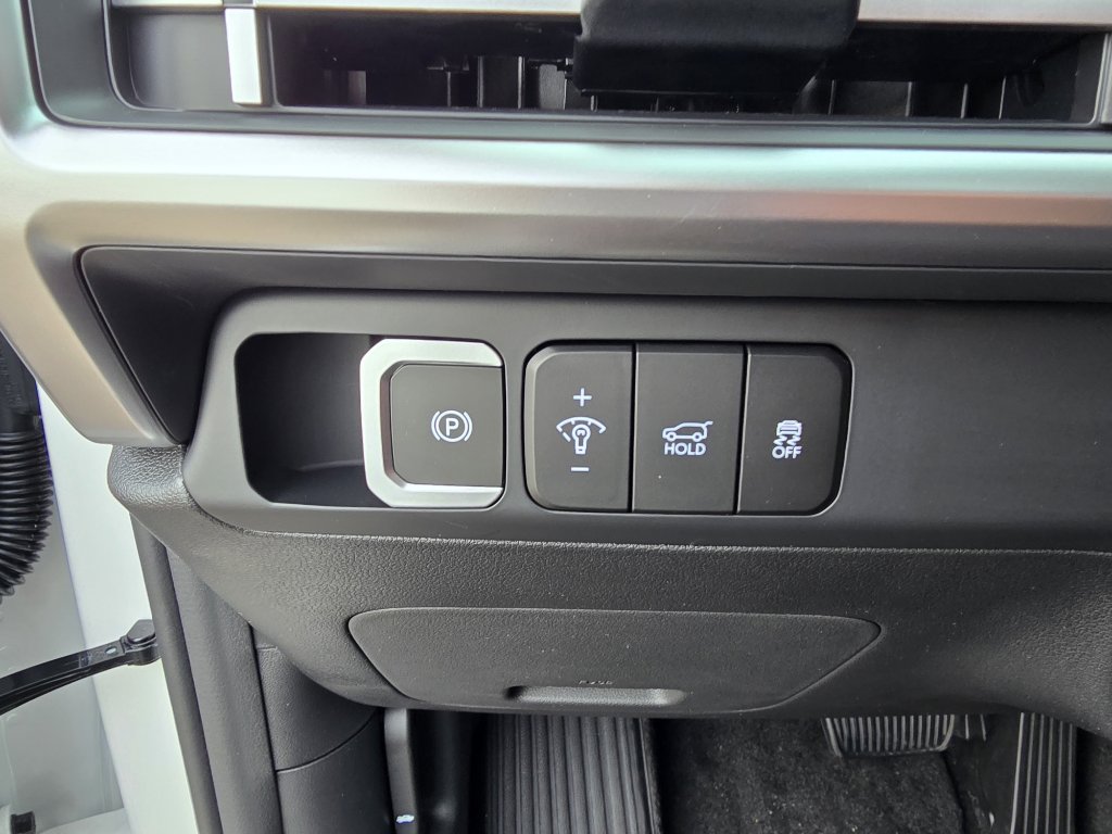 New 2026 Hyundai Santa Fe SE image 18