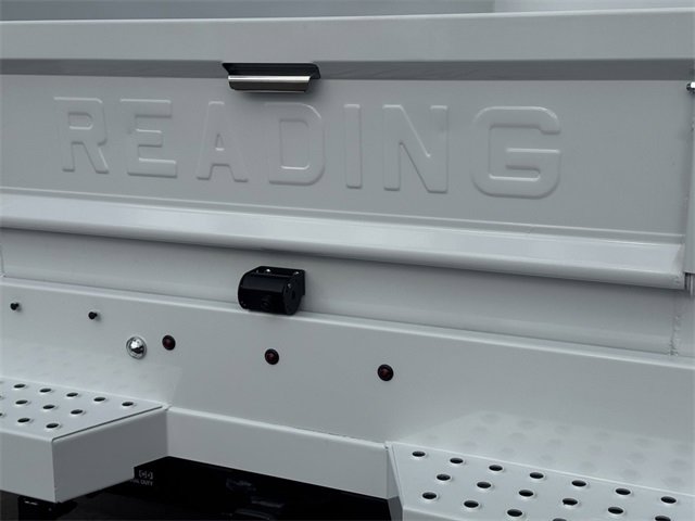 New 2025 Ford F550 4x4 SuperCab Super Duty w/ XL Chrome Package image 12