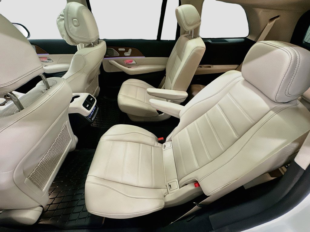 Used 2026 Mercedes-Benz GLS 450 4MATIC image 25