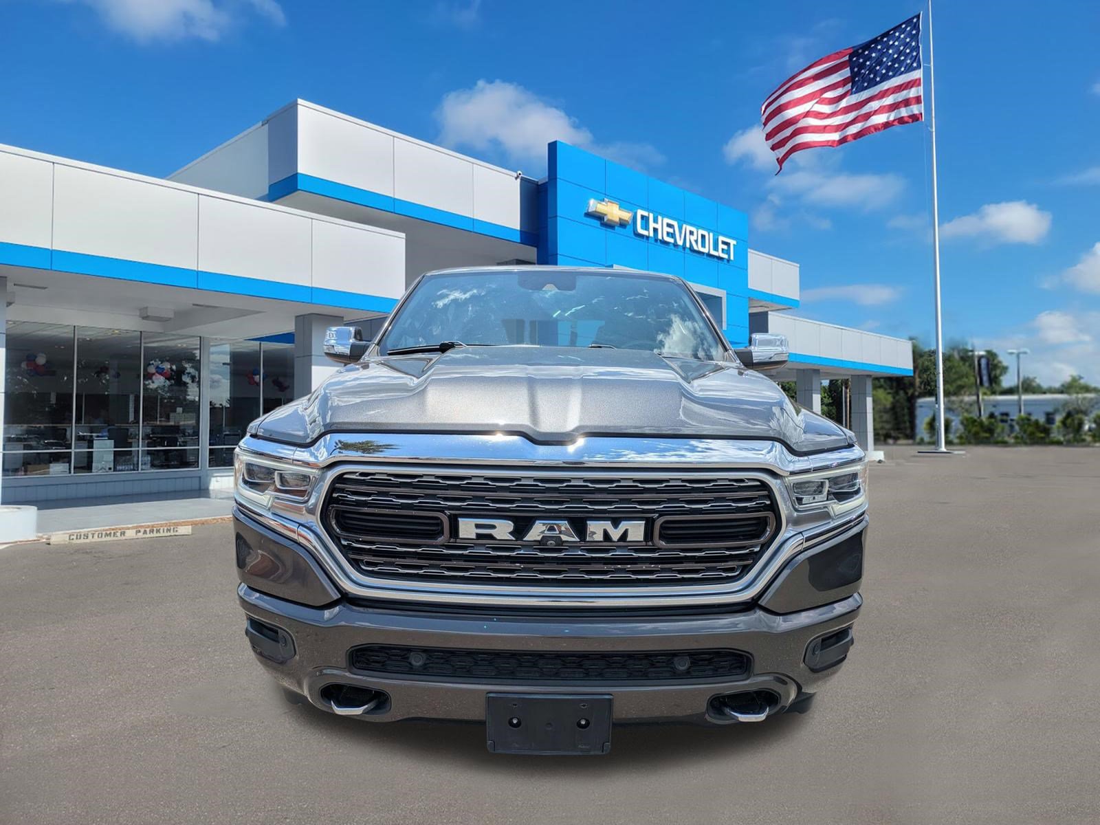 Used 2019 RAM 1500 Limited RWD image 10