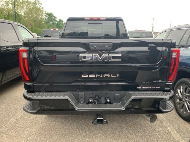 New 2026 GMC Sierra 2500 Denali Ultimate image 5