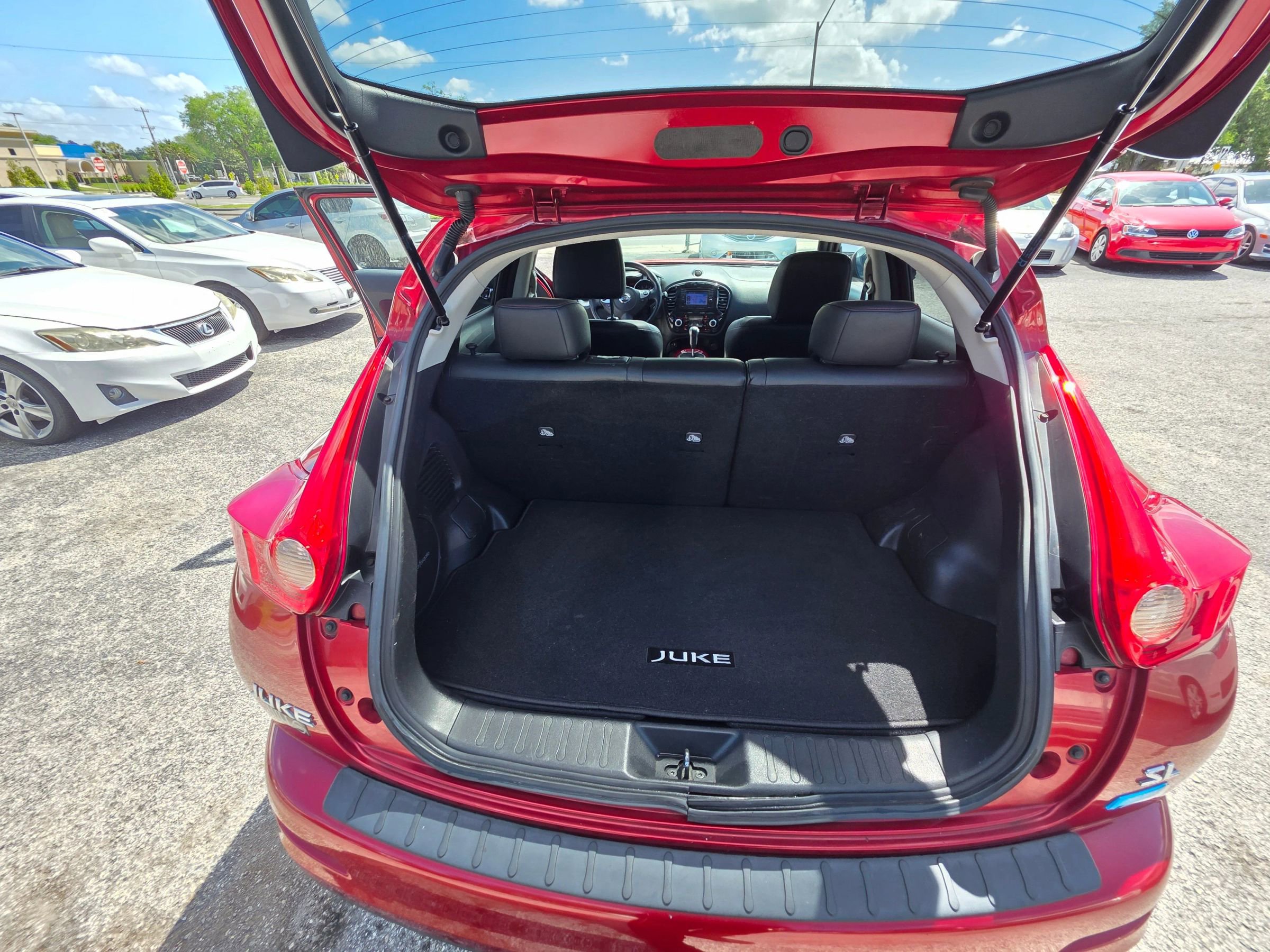 Used 2013 Nissan Juke SL image 17