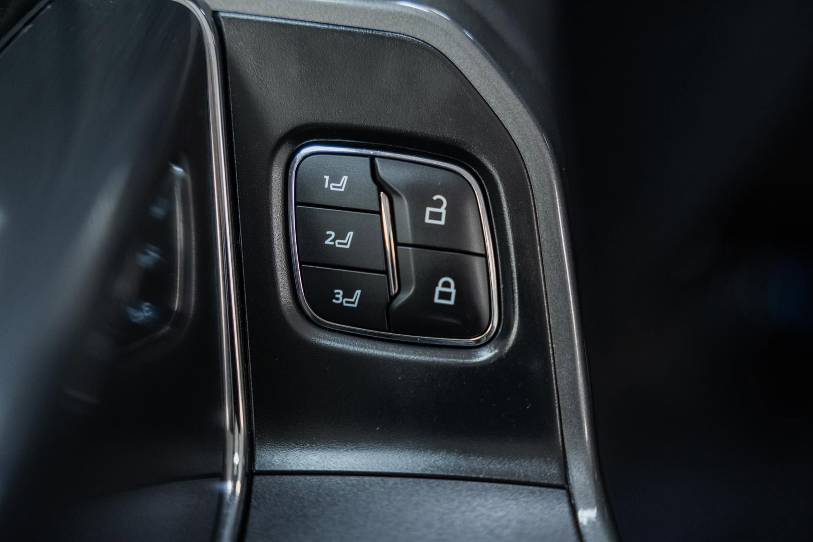 Certified 2023 Ford F150 Lariat w/ Equipment Group 502A High image 46