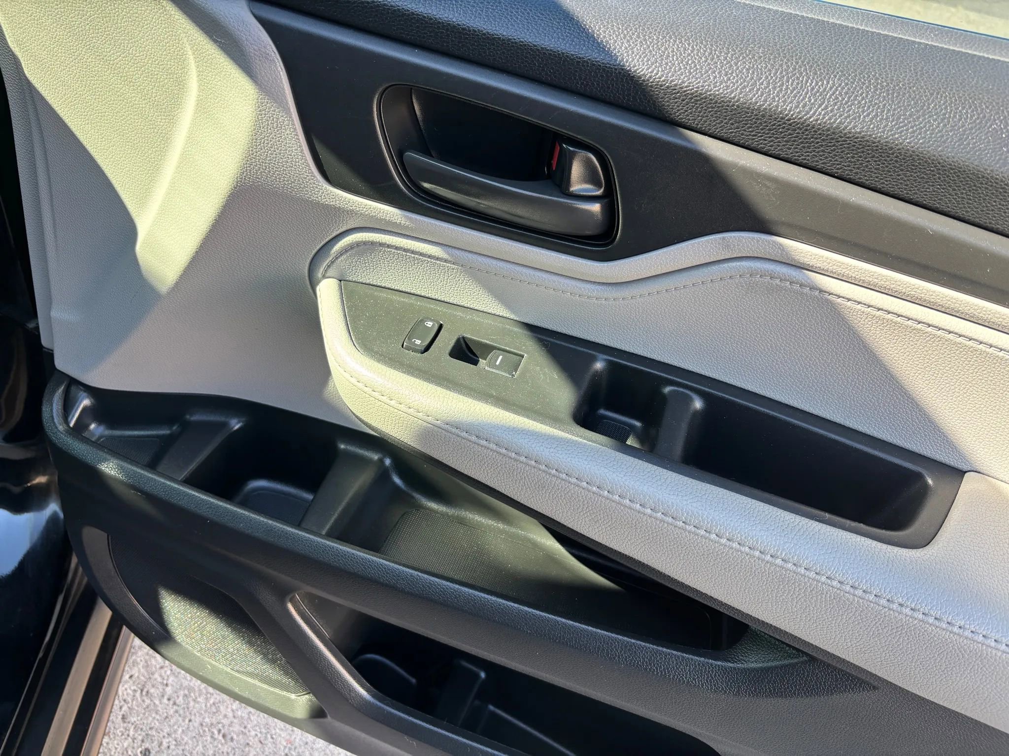 Used 2018 Honda Odyssey EX-L image 26