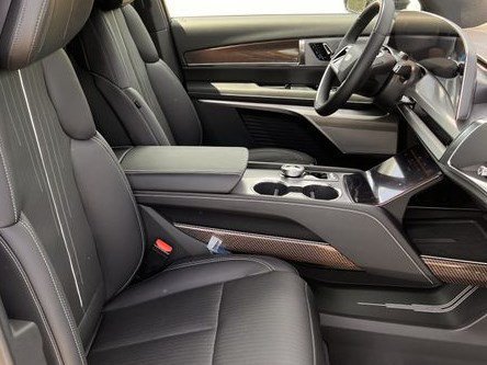 New 2027 Cadillac Vistiq Sport AWD/4WD image 20
