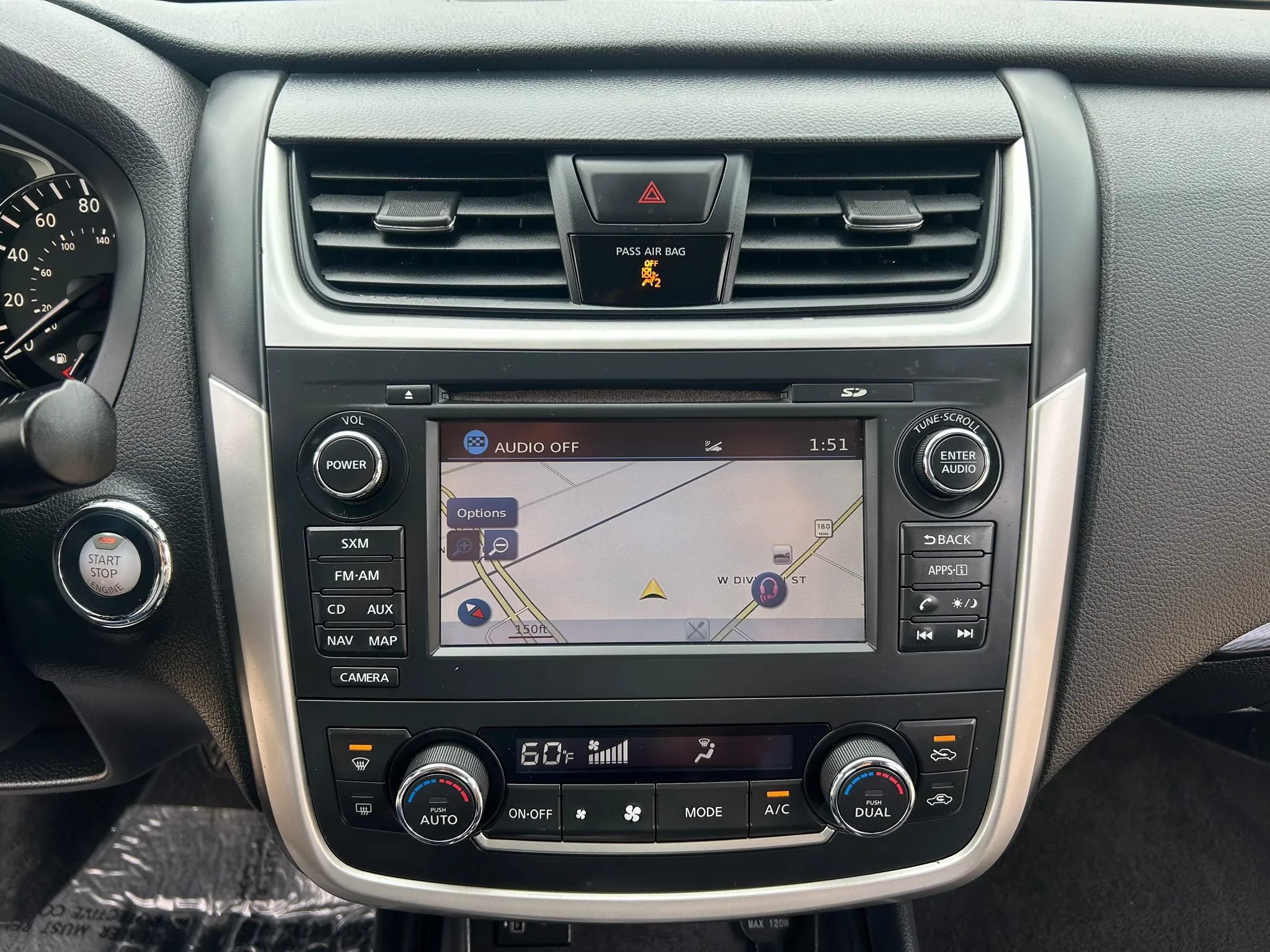 Used 2017 Nissan Altima 2.5 SL w/ 2.5 Technology Package FWD image 15