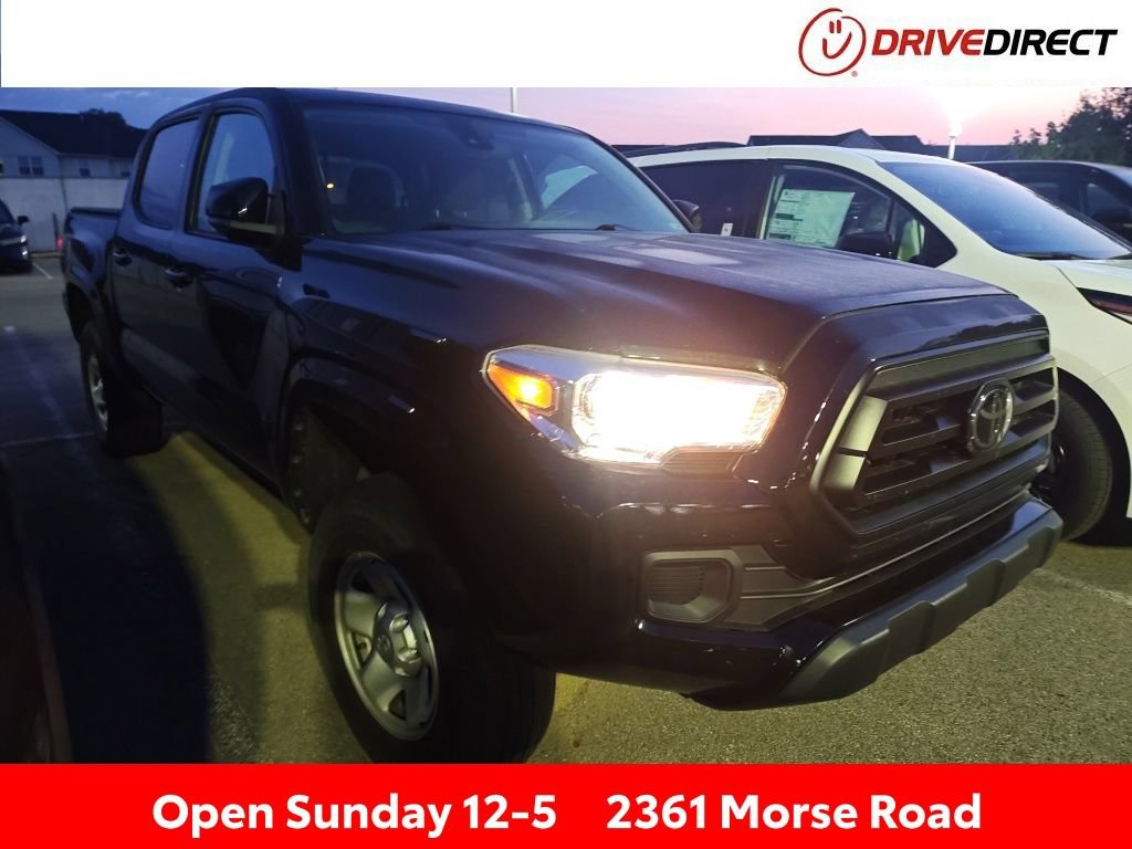 Used 2023 Toyota Tacoma SR AWD/4WD image 1