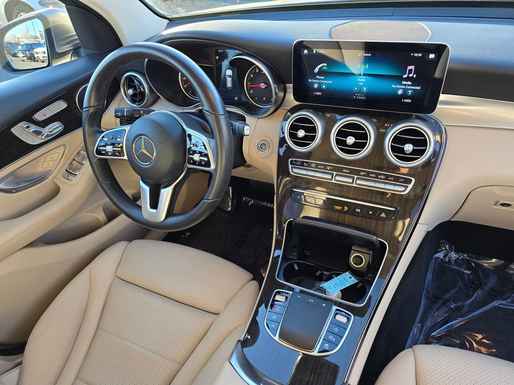 Used 2021 Mercedes-Benz GLC 300 4MATIC image 13