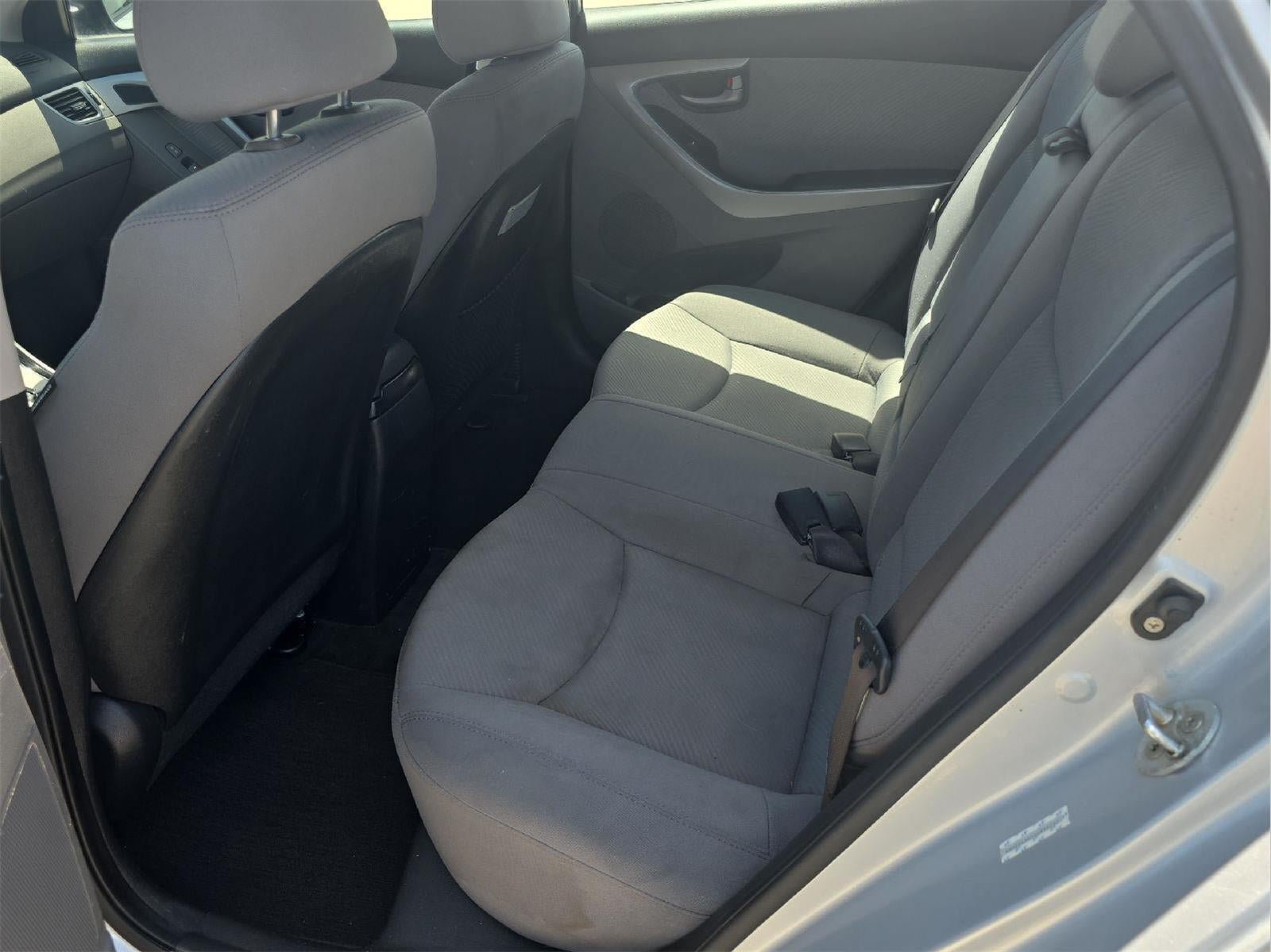 Used 2013 Hyundai Elantra GLS w/ Preferred Pkg FWD image 17
