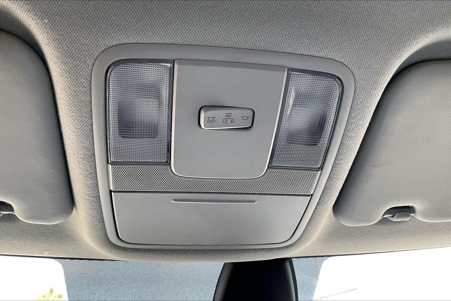 Used 2020 Kia Soul S FWD image 31