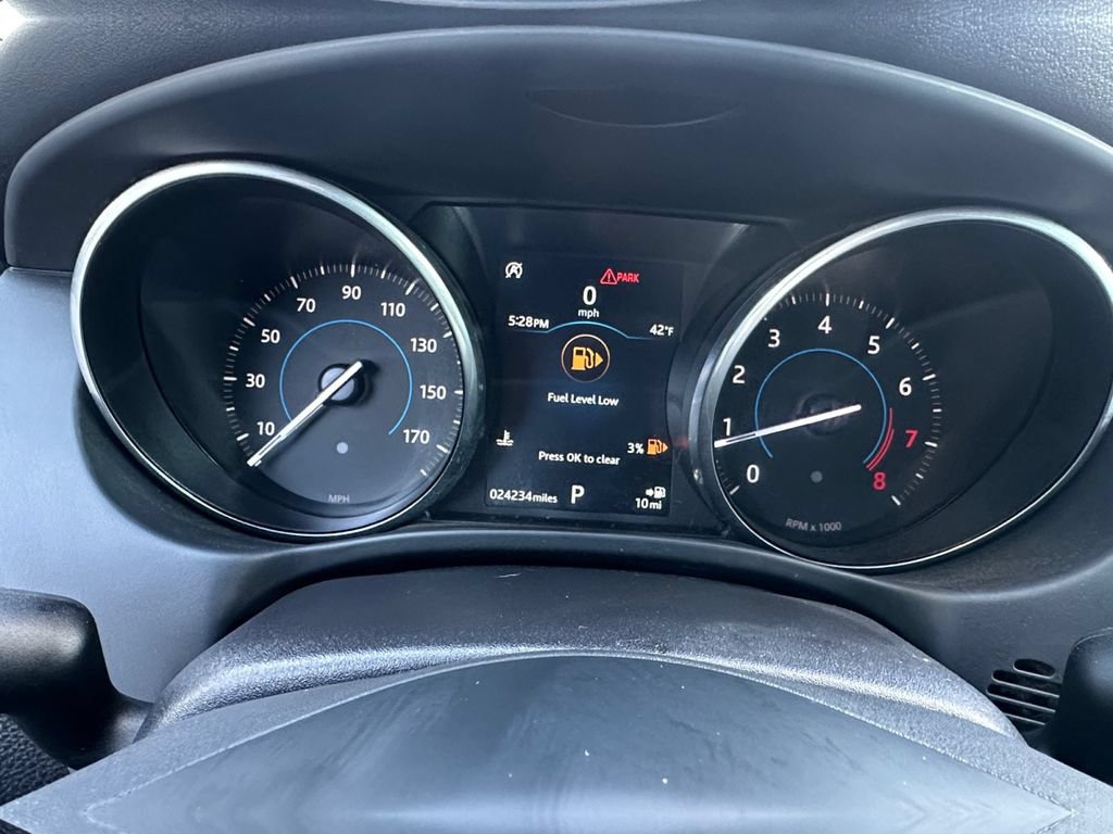 Used 2018 Jaguar XE Premium AWD/4WD image 13