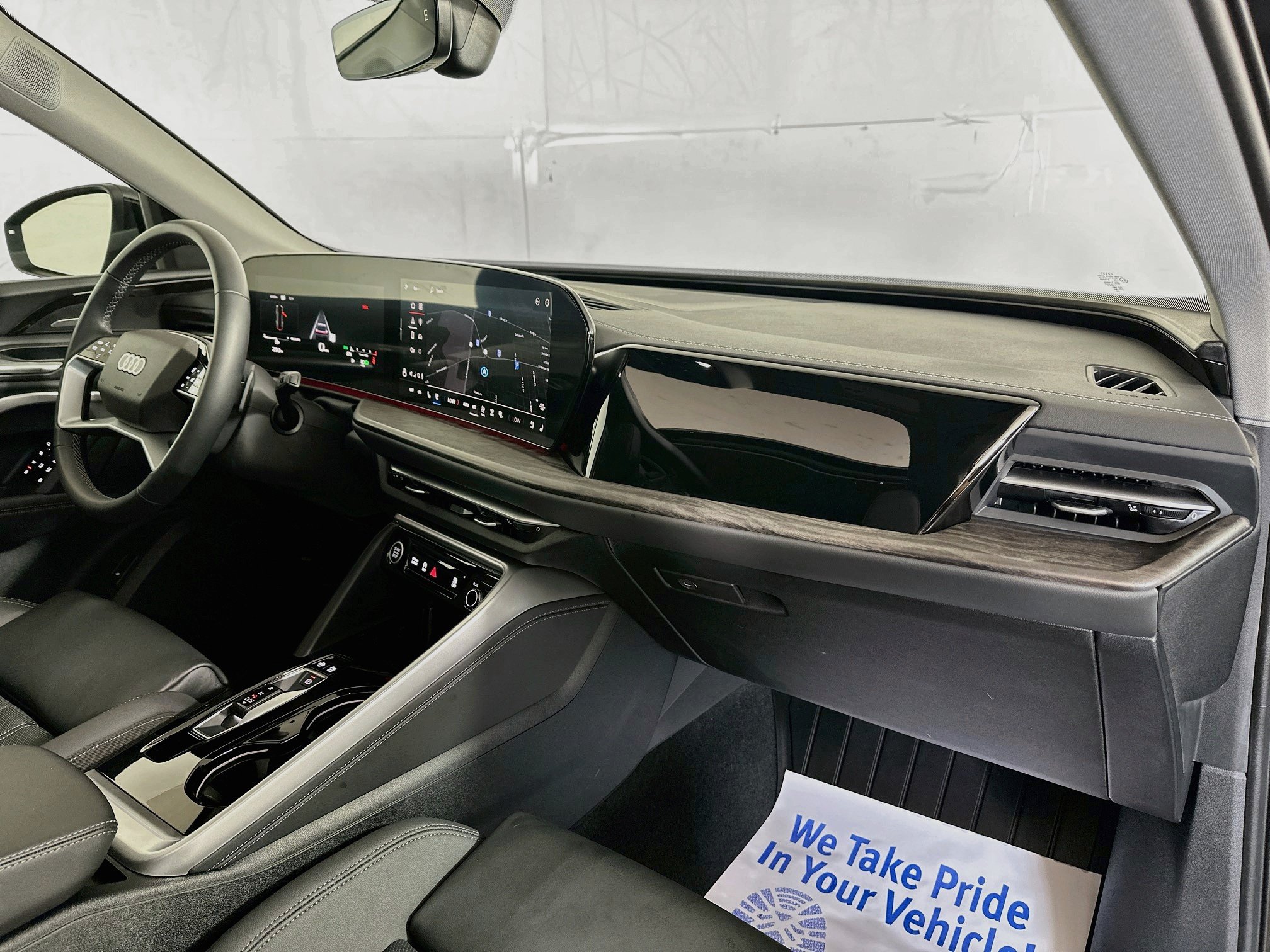 Used 2025 Audi Q5 Premium Plus w/ Premium Plus AWD/4WD image 29