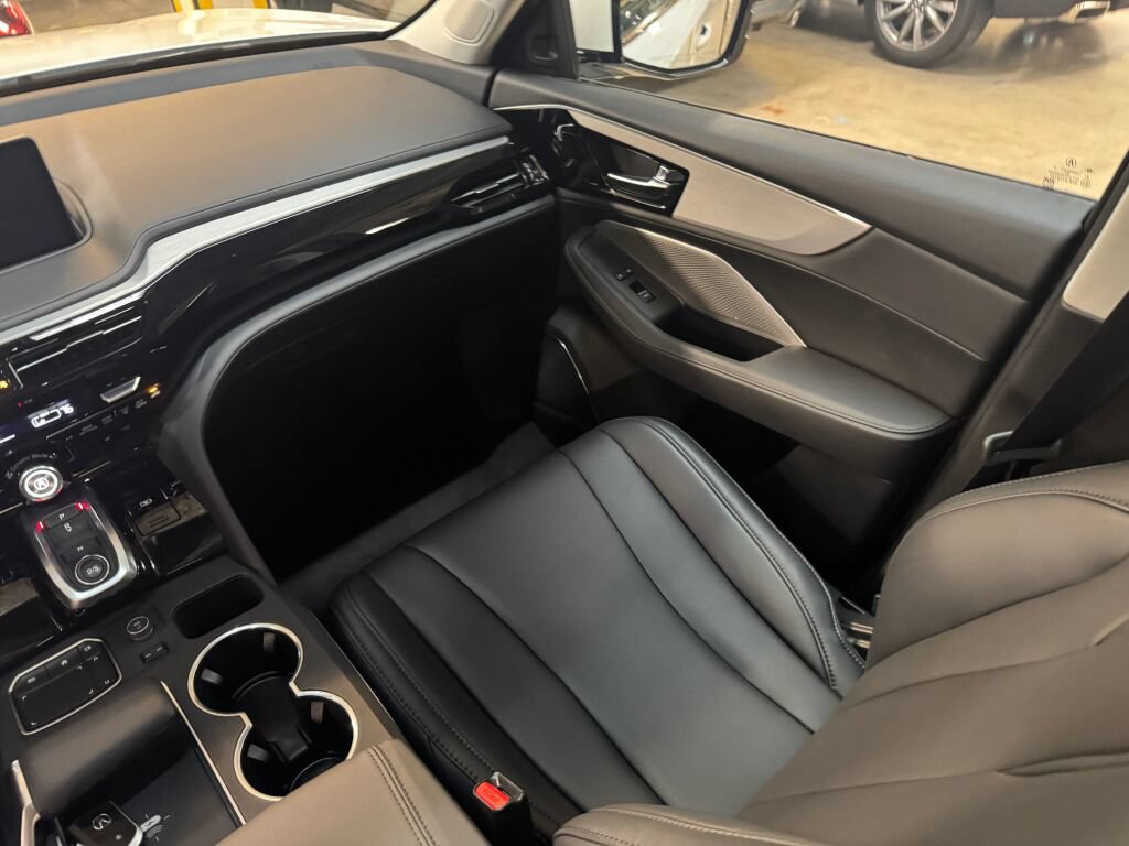 Certified 2023 Acura MDX SH-AWD image 16